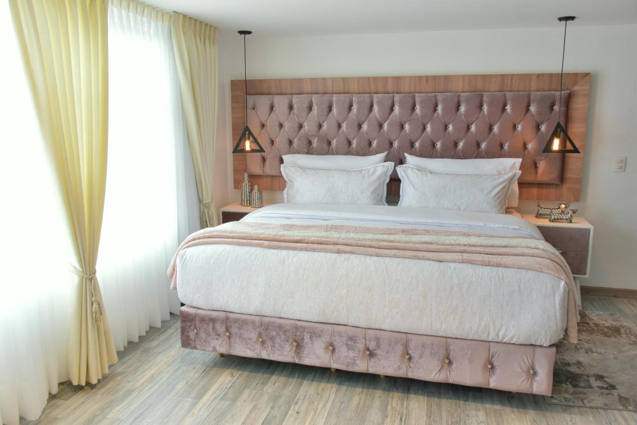 Casa Lua Hotel Spa ชิอา ภายนอก รูปภาพ